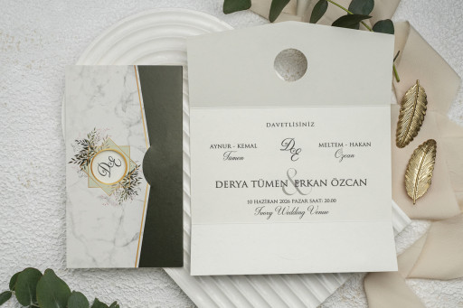 Yuvarlak Pencereli Davetiye